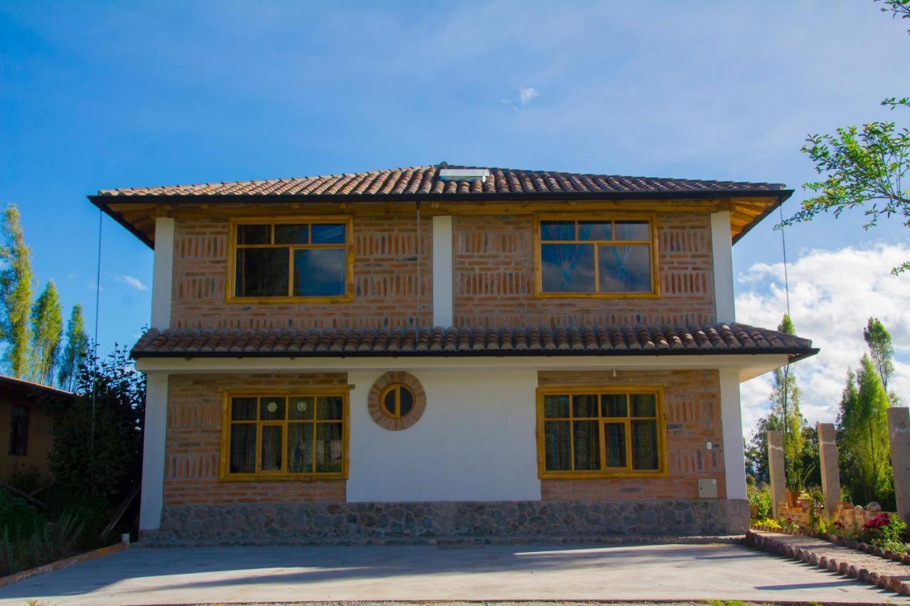 Watzara Wasi Cottage Familiar Camprestre Y Lofts En Cotacachi Εξωτερικό φωτογραφία