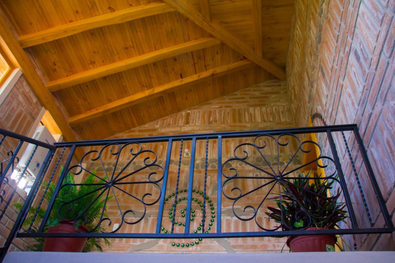 Watzara Wasi Cottage Familiar Camprestre Y Lofts En Cotacachi Εξωτερικό φωτογραφία